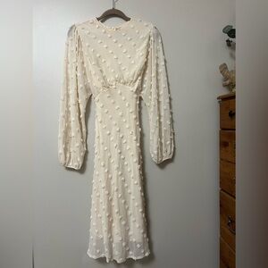 Chicwish Cream Long Sleeve Dress